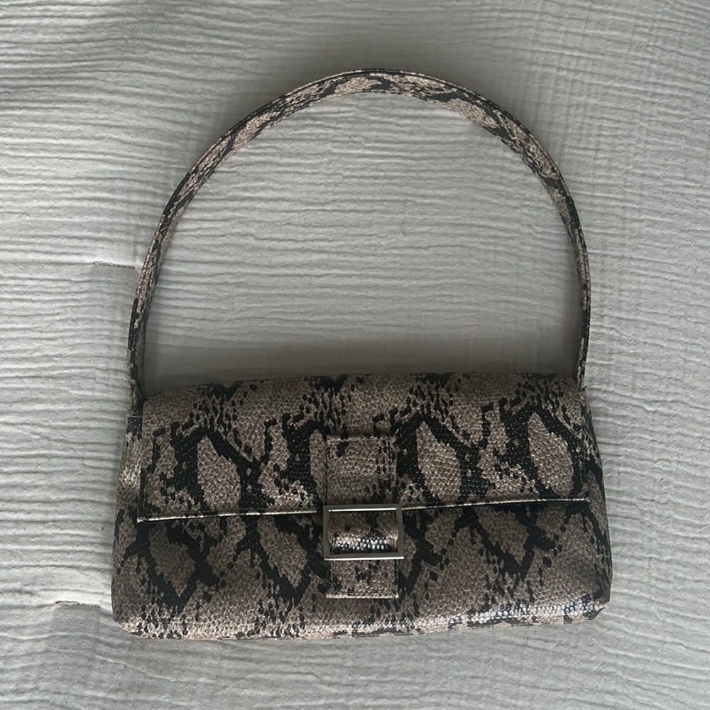 Steve Madden purse